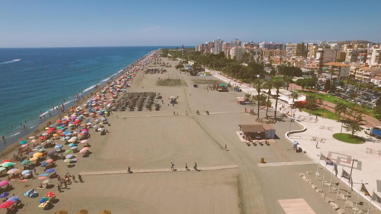 Plazamar Palace Center - Alojamientos La Torre Torre Del Mar Eksteriør bilde