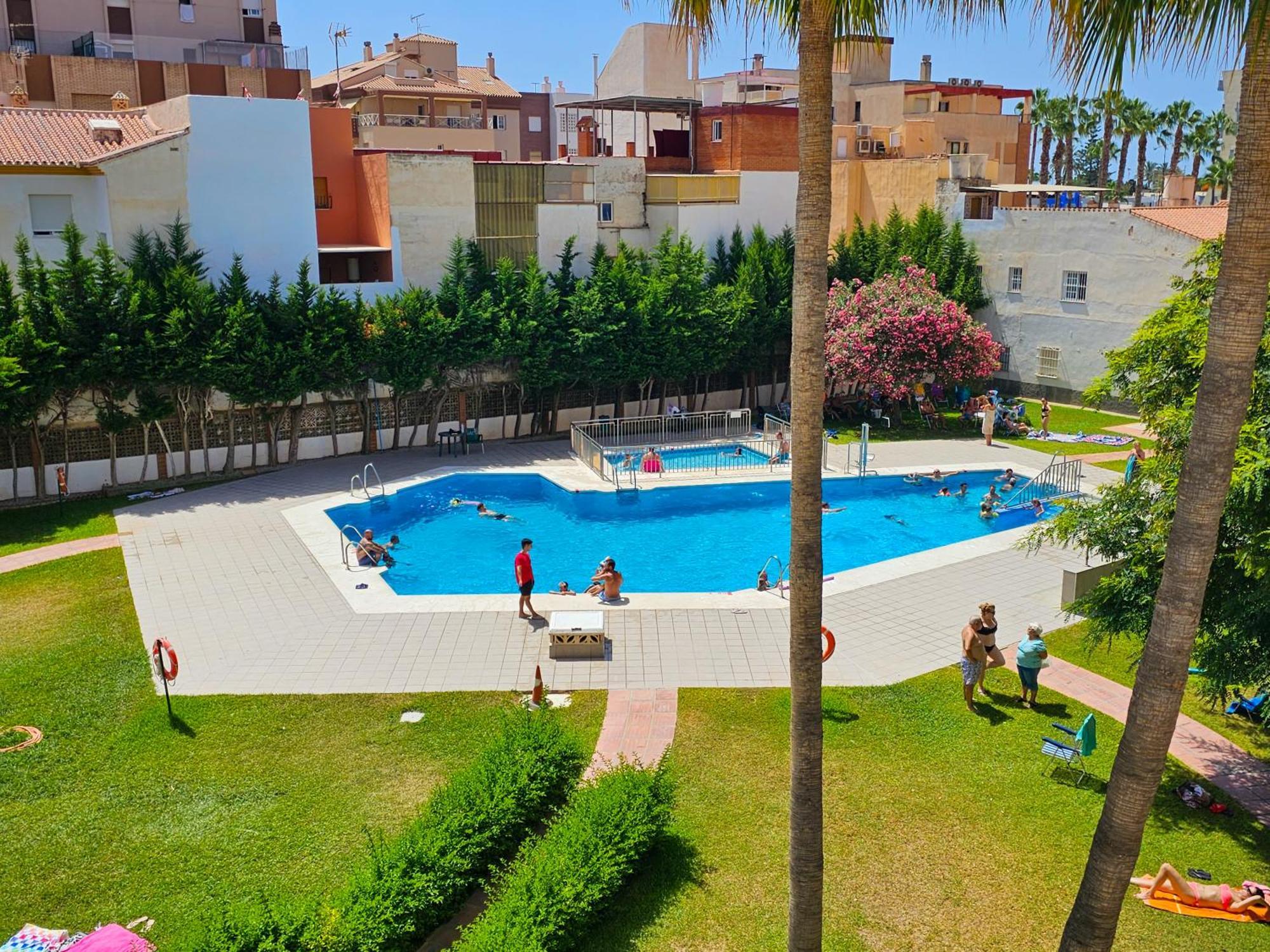 Plazamar Palace Center - Alojamientos La Torre Torre Del Mar Eksteriør bilde